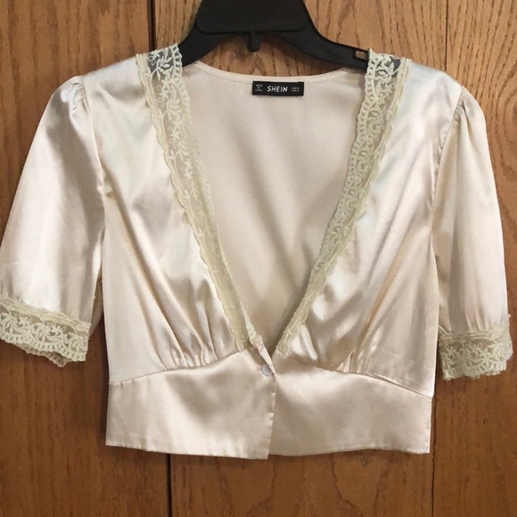 Shein  cropped satin laced top size medium - Picture 1 of 7
